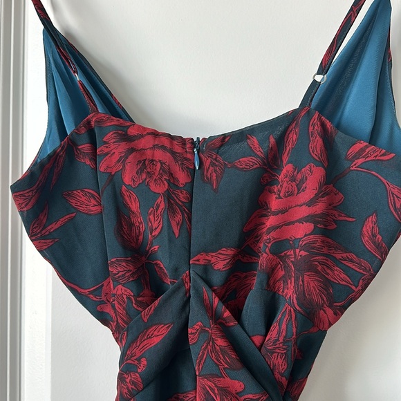 NWOT KERRY LAYERED RUFFLE CAMI STRAP DRESS FOREST GREEN/RED Small / 8 - Picture 14 of 15